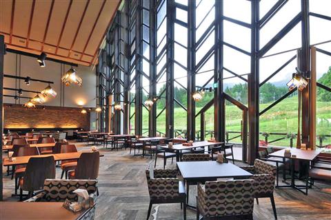 八幡平マウンテンホテル　レストラン会場